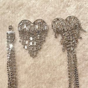 Best Valentine’s Day earring two ways to wear